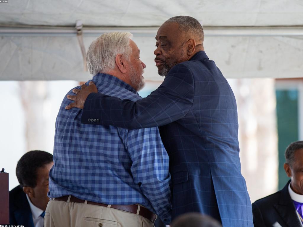 អត្ថប្រយោជន៍នៃសេវាកម្មសង្គម